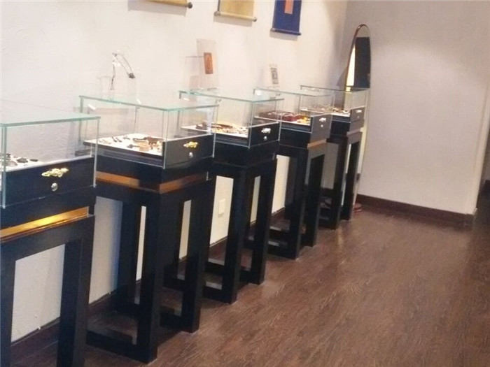 珠宝展示柜