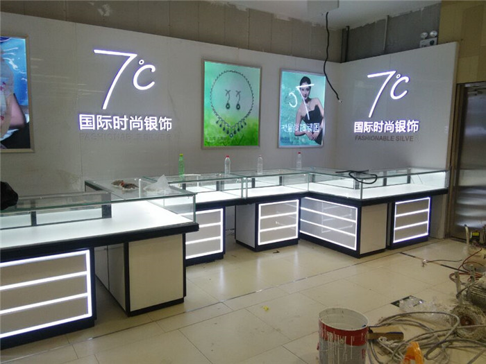 珠宝展示柜